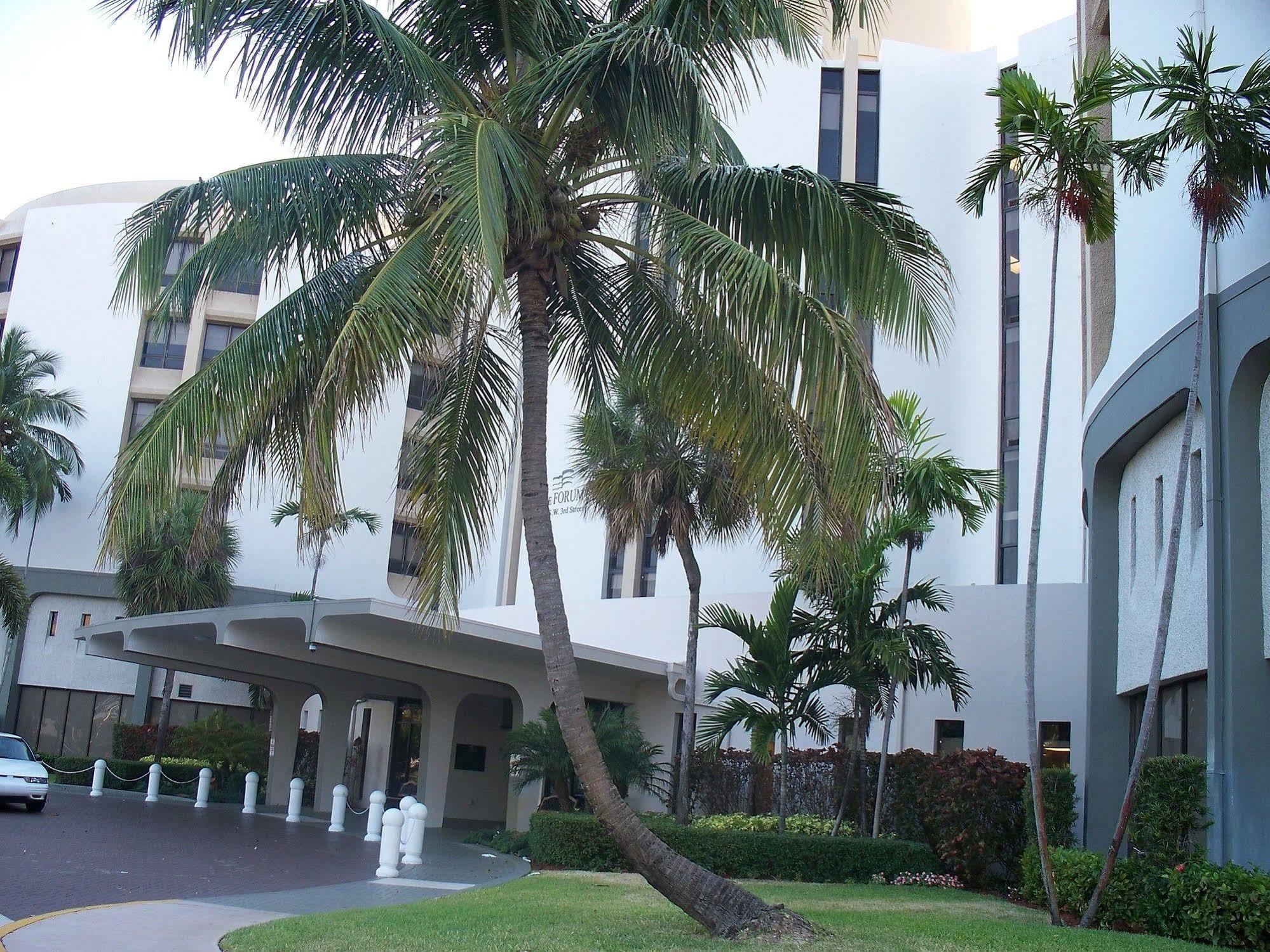 Forum Pompano Beach Bagian luar foto