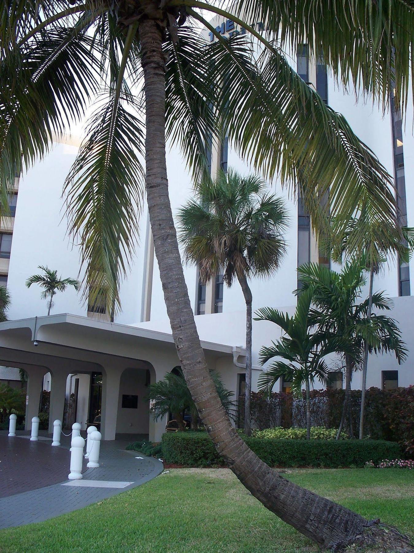 Forum Pompano Beach Bagian luar foto